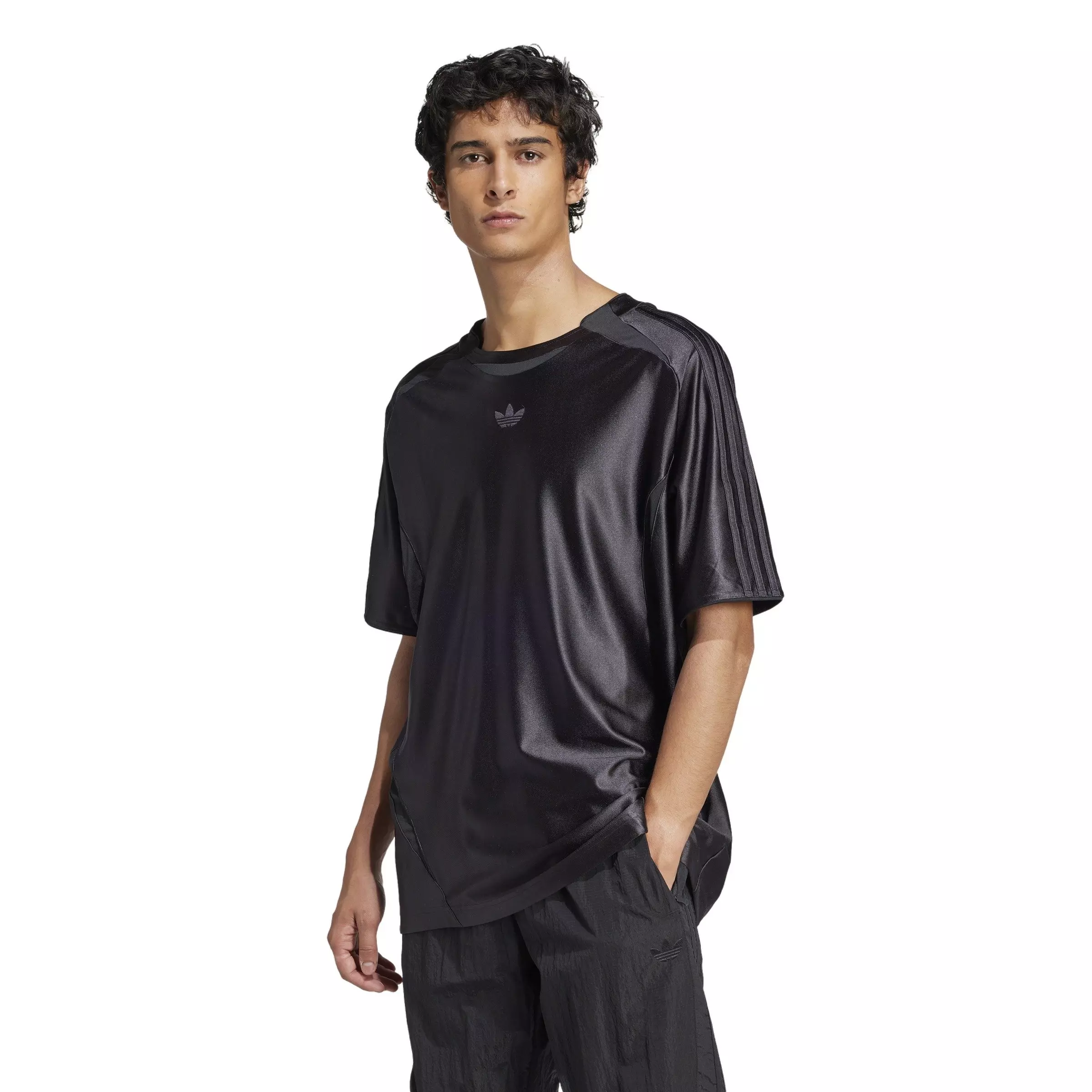 ●ADIDAS● Adidas Adicolor 2000s T-Shirt Adidas Adicolor 2000s T-Shirt Black | END. (US)